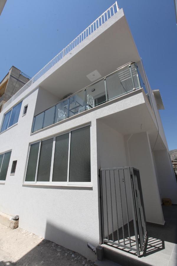 Deda Apartments Sarandë Exterior foto